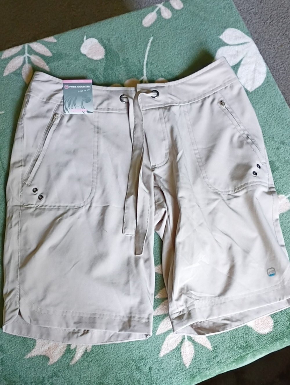 NWT Reel Legends Women's Drawstring Performance Shorts - Light Beige